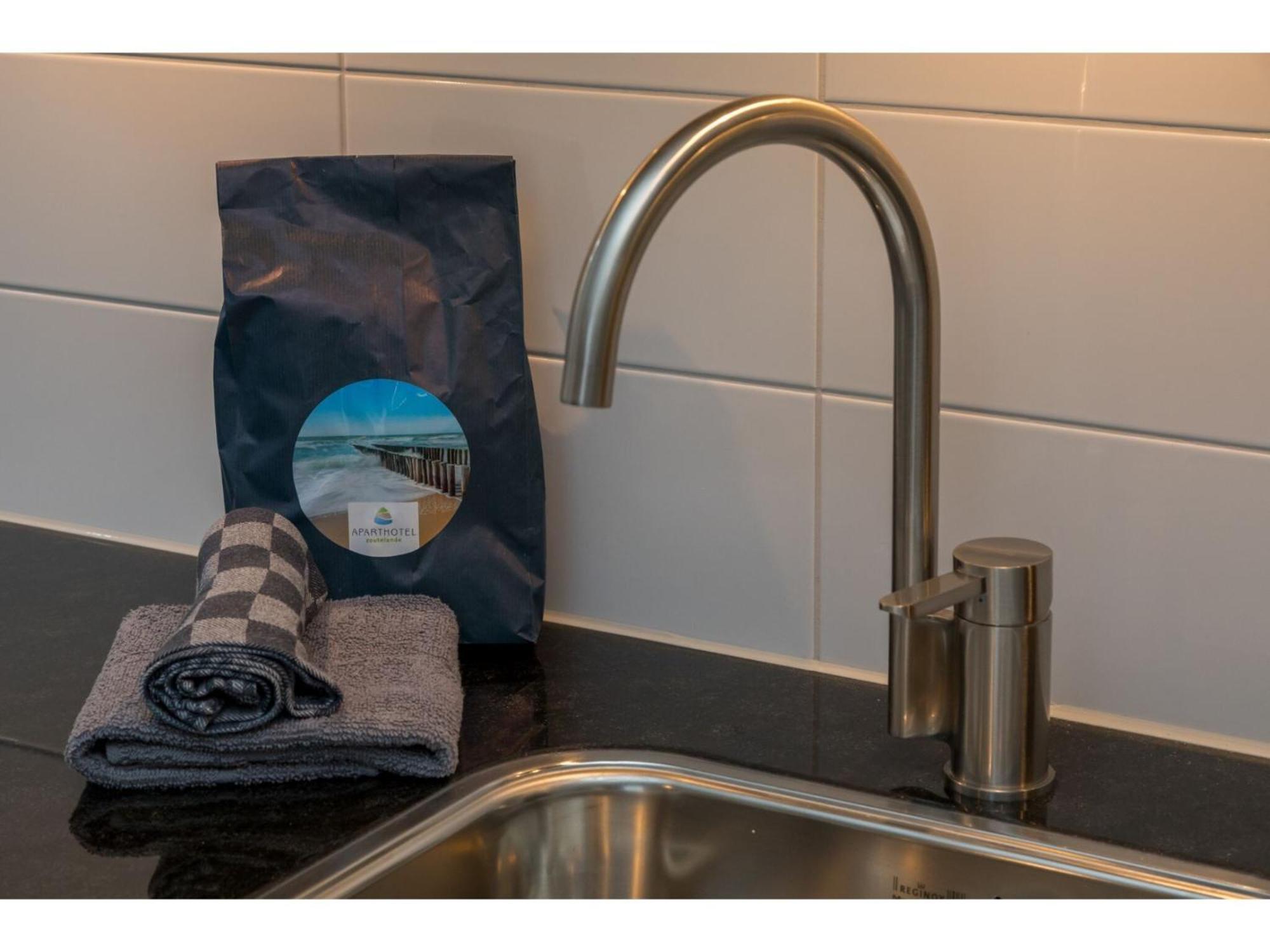 Luxurious Studio For 2 People A 1 Minute Walk From The Beach Of זאוטלנדה מראה חיצוני תמונה